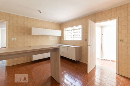 Cozinha de casa à venda com 3 quartos, 200m² em Vila Campesina, Osasco