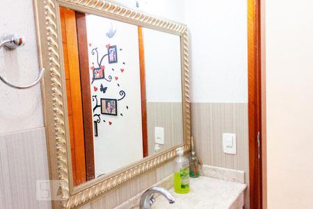 Lavabo de casa à venda com 3 quartos, 300m² em Vila Mazzei, São Paulo