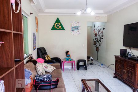 Sala de casa à venda com 3 quartos, 300m² em Vila Mazzei, São Paulo