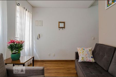 Sala de casa de condomínio à venda com 2 quartos, 52m² em Perdizes, São Paulo