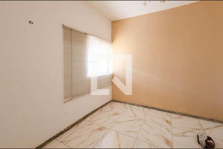 Quarto de kitnet/studio para alugar com 1 quarto, 78m² em Caiçaras, Belo Horizonte