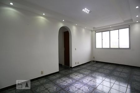 Sala de apartamento à venda com 2 quartos, 62m² em Cidade das Flores, Osasco
