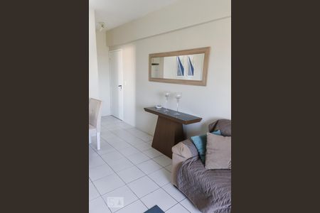 Sala de apartamento para alugar com 2 quartos, 70m² em Espinheiro, Recife