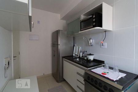 Cozinha de apartamento para alugar com 2 quartos, 56m² em Jardim São Carlos, Sorocaba