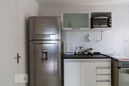 Cozinha de apartamento para alugar com 2 quartos, 56m² em Jardim São Carlos, Sorocaba