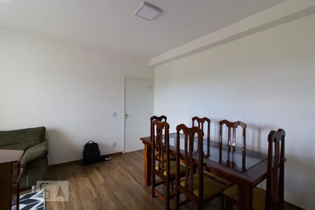 Sala de apartamento para alugar com 2 quartos, 56m² em Jardim São Carlos, Sorocaba