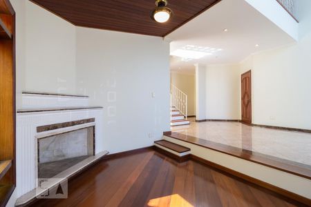 Sala de casa à venda com 4 quartos, 291m² em Cidade São Francisco, São Paulo