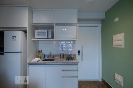 Cozinha de apartamento à venda com 1 quarto, 40m² em Vila Madalena, São Paulo