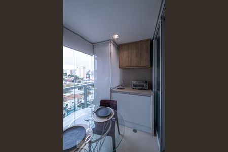 Varanda de apartamento à venda com 1 quarto, 40m² em Vila Madalena, São Paulo