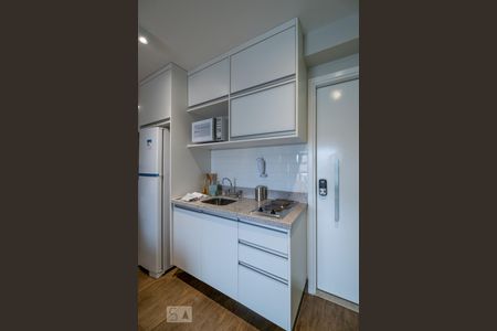 Cozinha de apartamento à venda com 1 quarto, 40m² em Vila Madalena, São Paulo