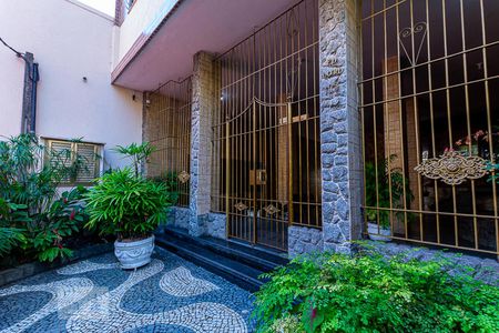 Apartamento à venda com 60m², 2 quartos e sem vaga Apartamento à venda com 60m², 2 quartos e sem vagaEntrada