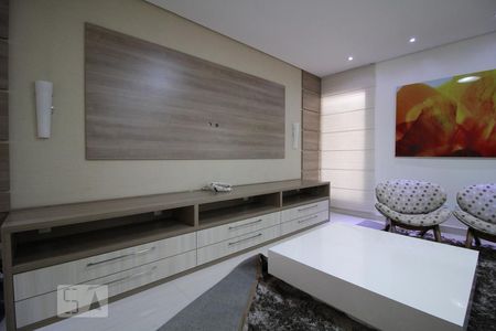 Casa à venda com 5 quartos, 280m² em Vila Monumento, São Paulo