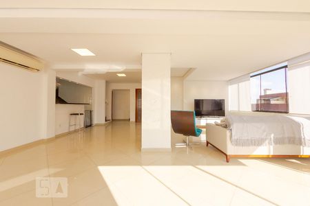 Sala de apartamento à venda com 3 quartos, 240m² em Jardim Itu Sabará, Porto Alegre