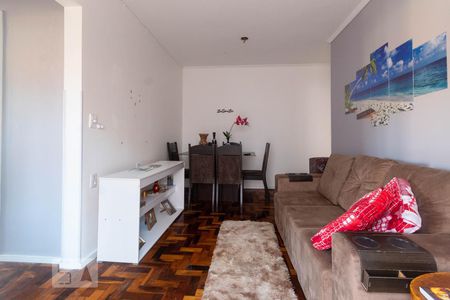 Sala de Estar de apartamento à venda com 2 quartos, 70m² em Teresópolis, Porto Alegre