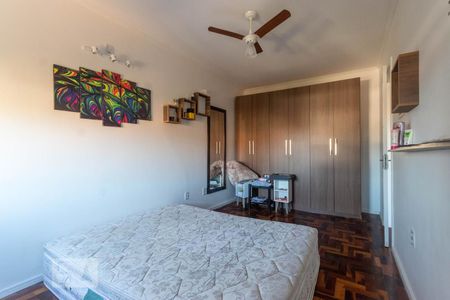 Quarto 1 de apartamento à venda com 2 quartos, 70m² em Teresópolis, Porto Alegre