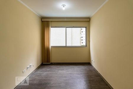 Sala de apartamento para alugar com 3 quartos, 80m² em Indianópolis, São Paulo