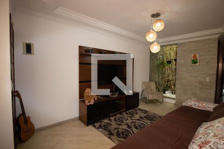 Sala de casa para alugar com 3 quartos, 162m² em Vila Regina ( Zona Leste), São Paulo