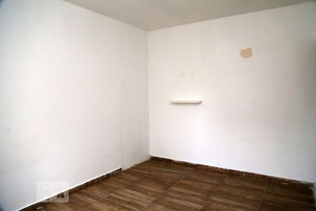 Quarto 1 de kitnet/studio para alugar com 1 quarto, 30m² em Vila Santa Luzia, Taboão da Serra