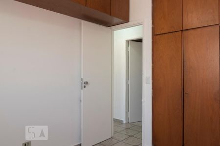 Quarto 2 de apartamento para alugar com 2 quartos, 50m² em Mirandópolis, São Paulo