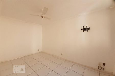 Quarto 1 de casa para alugar com 2 quartos, 95m² em Encantado, Rio de Janeiro