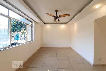 Sala de casa para alugar com 2 quartos, 95m² em Encantado, Rio de Janeiro