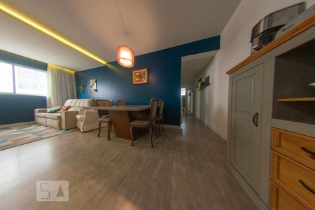 Sala de Jantar de apartamento para alugar com 2 quartos, 71m² em Centro, Curitiba