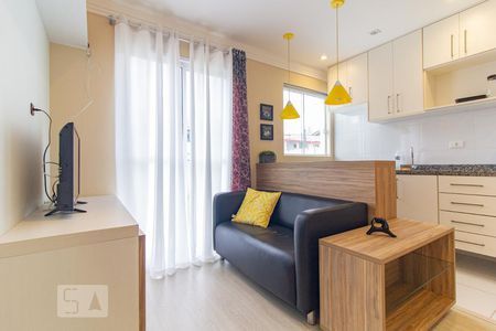 Sala de apartamento para alugar com 1 quarto, 74m² em Cidade Industrial, Curitiba