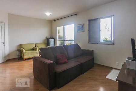 Sala de Estar de apartamento à venda com 2 quartos, 90m² em Vila Lageado, São Paulo