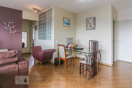 Sala de Estar de apartamento à venda com 2 quartos, 90m² em Vila Lageado, São Paulo