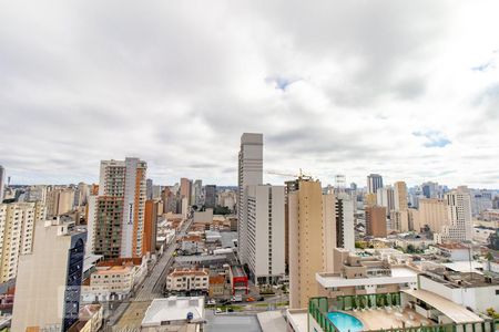 Vista do Quarto de kitnet/studio para alugar com 1 quarto, 33m² em Centro, Curitiba