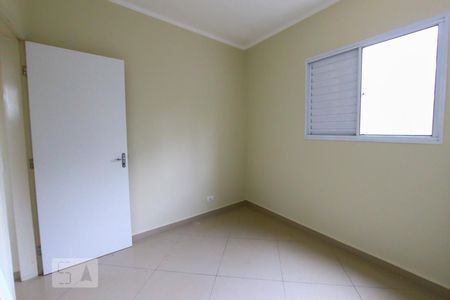 Quarto 1 de apartamento para alugar com 2 quartos, 54m² em Vila Sirena, Guarulhos