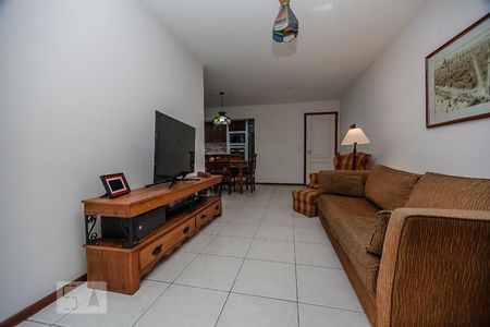 Sala de apartamento à venda com 3 quartos, 90m² em Santa Rosa, Niterói