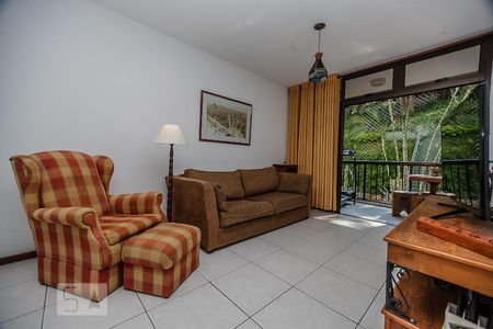 Sala de apartamento à venda com 3 quartos, 90m² em Santa Rosa, Niterói