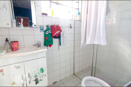 Banheiro suite 1 de casa para alugar com 4 quartos, 434m² em Cangaíba, São Paulo