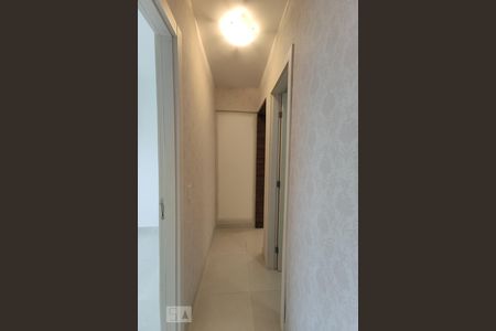 Corredor de apartamento para alugar com 2 quartos, 60m² em Mauá, Novo Hamburgo