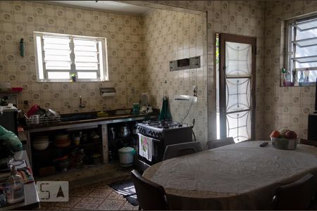 Cozinha de casa à venda com 3 quartos, 240m² em Água Branca, São Paulo