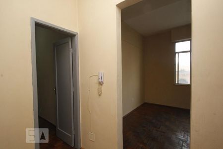 Hall de Entrada de apartamento para alugar com 2 quartos, 60m² em Centro, Rio de Janeiro