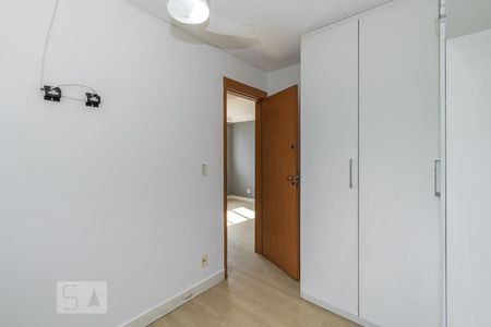 Quarto 1 de apartamento para alugar com 2 quartos, 60m² em Parada de Lucas, Rio de Janeiro