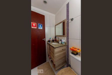 Lavabo de casa para alugar com 2 quartos, 66m² em Largo do Barradas, Niterói