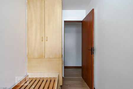 Quarto 2 de apartamento para alugar com 3 quartos, 68m² em Bigorrilho, Curitiba