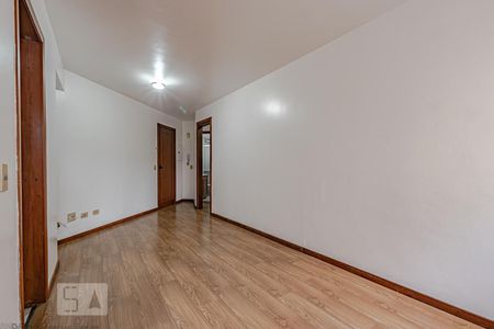 Sala de apartamento para alugar com 3 quartos, 68m² em Bigorrilho, Curitiba