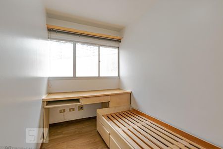 Quarto 2 de apartamento para alugar com 3 quartos, 68m² em Bigorrilho, Curitiba