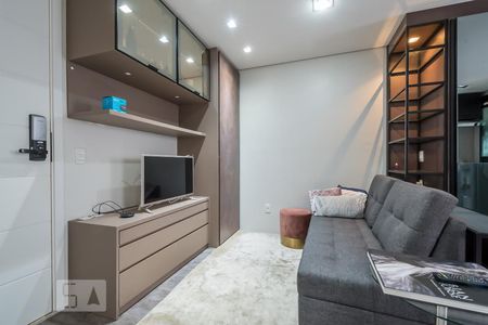 Sala de apartamento para alugar com 1 quarto, 27m² em Cidade Monções, São Paulo