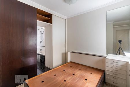 Suite de apartamento para alugar com 2 quartos, 81m² em Itaim Bibi, São Paulo