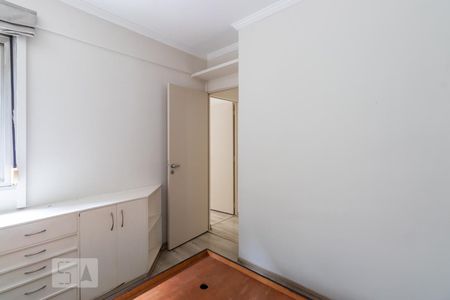 Suite de apartamento para alugar com 2 quartos, 81m² em Itaim Bibi, São Paulo