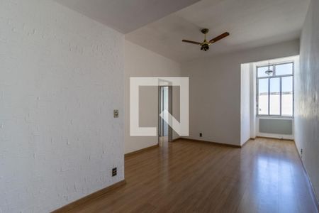 Sala de apartamento para alugar com 2 quartos, 80m² em Vila Isabel, Rio de Janeiro