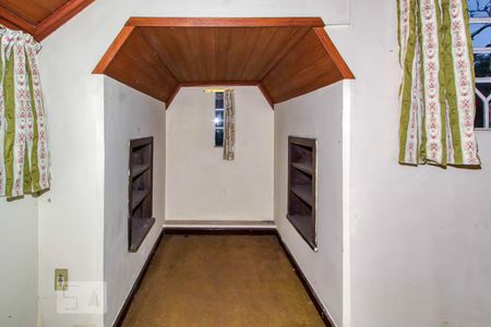 Casa para alugar com 300m², 5 quartos e 4 vagas Casa para alugar com 300m², 5 quartos e 4 vagasQuarto 1