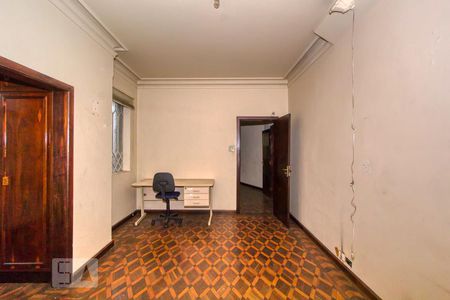 Casa para alugar com 300m², 5 quartos e 4 vagas Casa para alugar com 300m², 5 quartos e 4 vagasSuíte