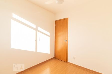 Quarto 1 de apartamento à venda com 2 quartos, 50m² em Protásio Alves, Porto Alegre