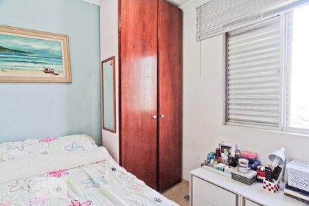 Quarto 1 de apartamento para alugar com 2 quartos, 50m² em Parque São Luís, São Paulo